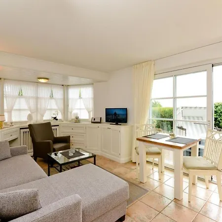 Fewo-tietje-eg Apartmán *